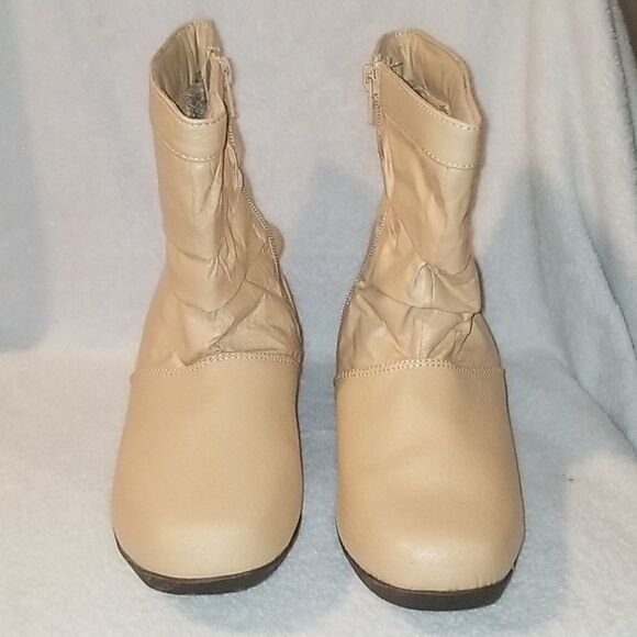 BEACON TAN ANKLE BOOTS SZ 7.5W - Picture 2 of 6